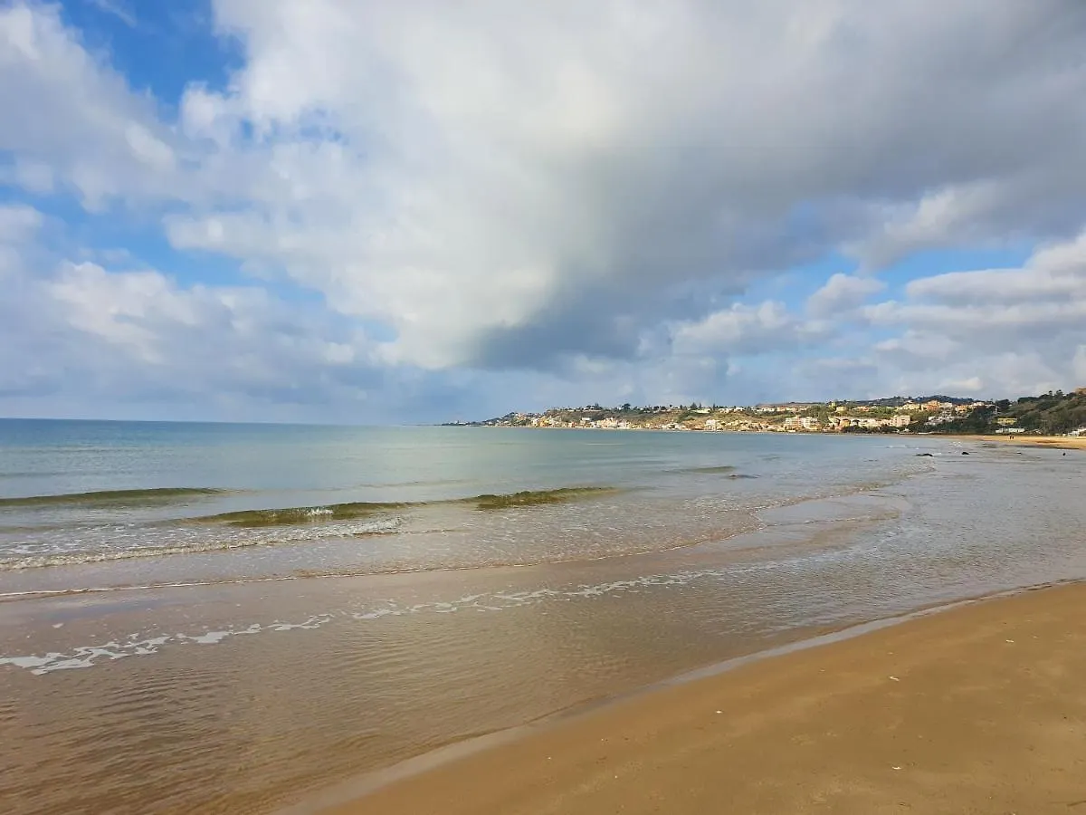 וילה ריאלמונטה Scala Dei Turchi Beach House איטליה